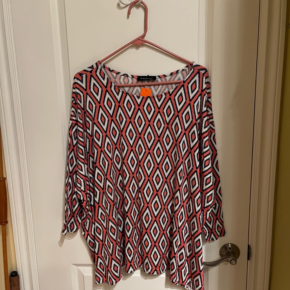 New Patterned Top M/L